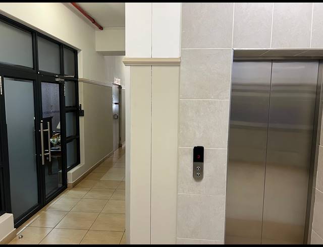120M² OFFICE FOR SALE IN UMHLANGA RIDGE